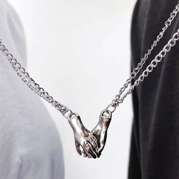 Hold Hands Couple Necklace